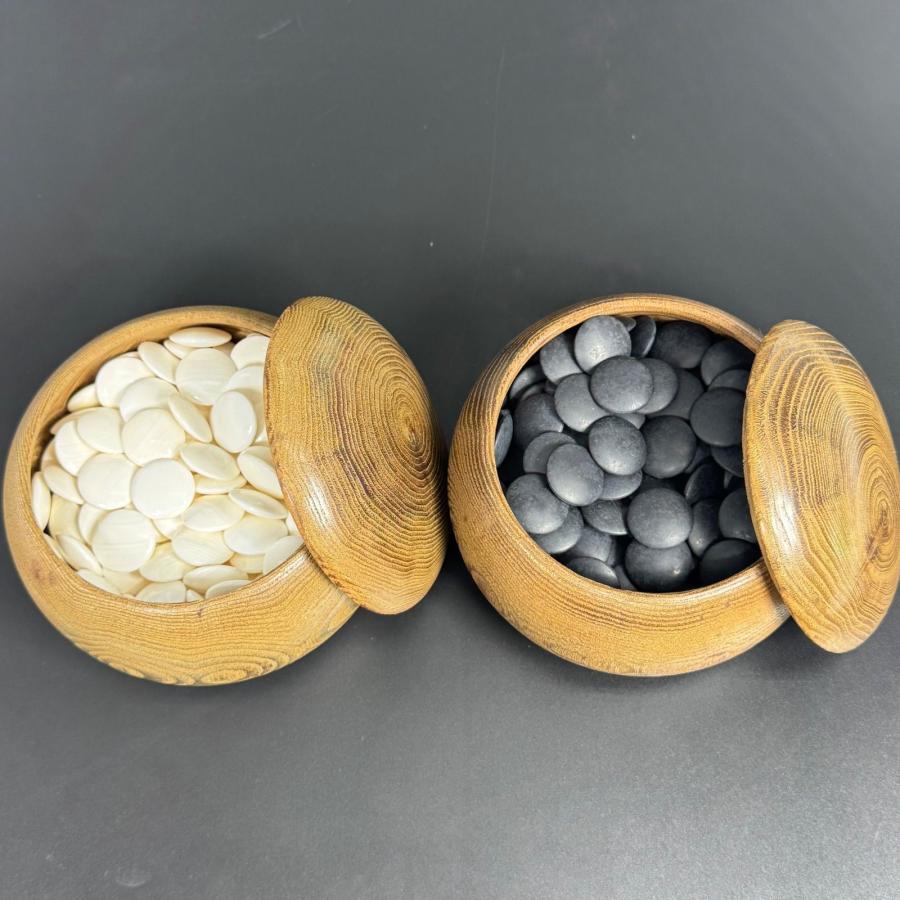 碁石 33号 本蛤 雪印 那智黒 欅 超特大 碁笥 木箱入り プロ使用
