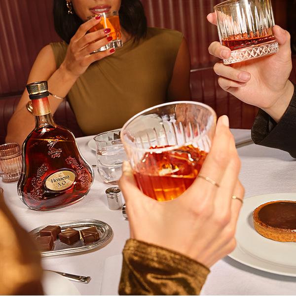 Hennessy（ヘネシー） 【カスタムボトル対応 正規公式店 ギフトバッグ