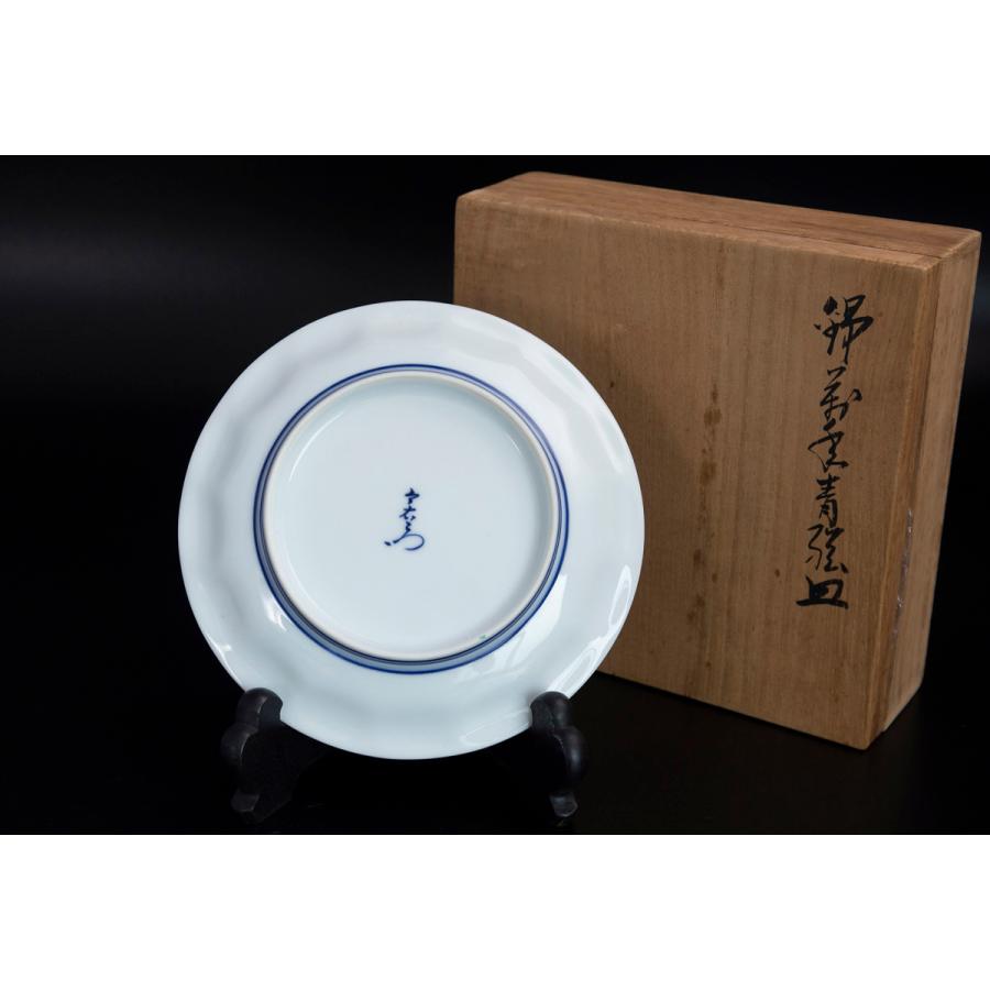 秘色】十三代今泉今右衛門 錦萬年青絵皿 高台内に描き銘「今右衛門