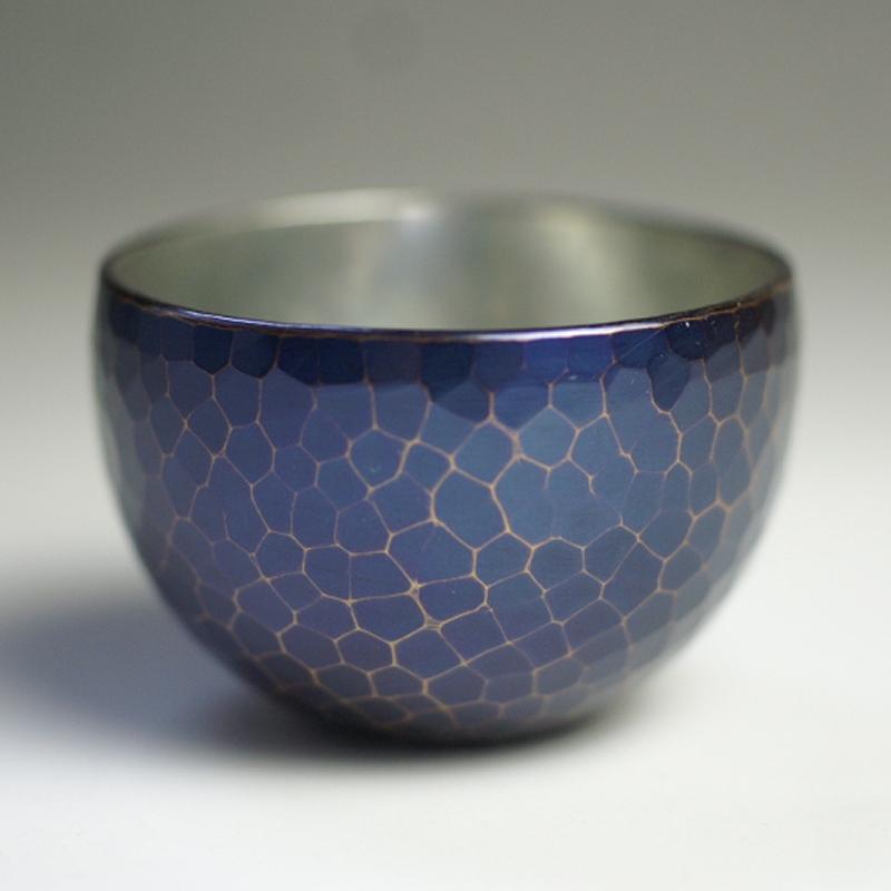 ぐい呑み 銅器 藍古色 小 鎚起工房 清雅堂 酒器 鍛金 打ち出し 日本酒