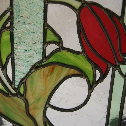 ステンドグラス 建物パネル（ミニ）・鉛線方式 （赤いチューリップ