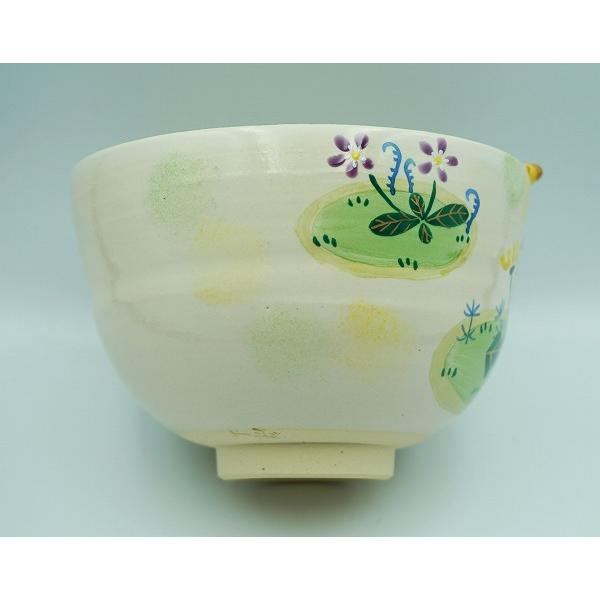 茶道具 茶碗 茶碗 色絵 春草にもぐら 東山深山 化粧箱 : 新古茶道具