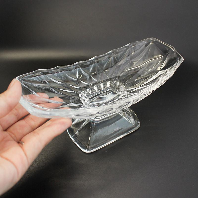 金赤ガラス脚付きコンポート 時代物 金赤ガラス脚付きコンポート