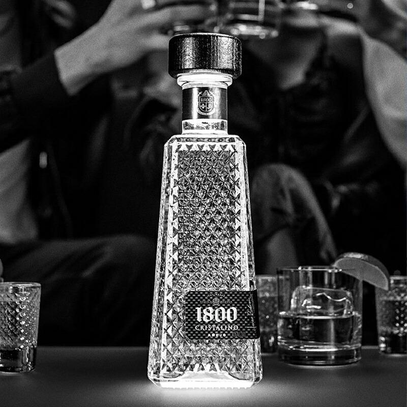 アサヒ（asahi） クエルボ 1800 クリスタリーノ 35度 750ml 送料