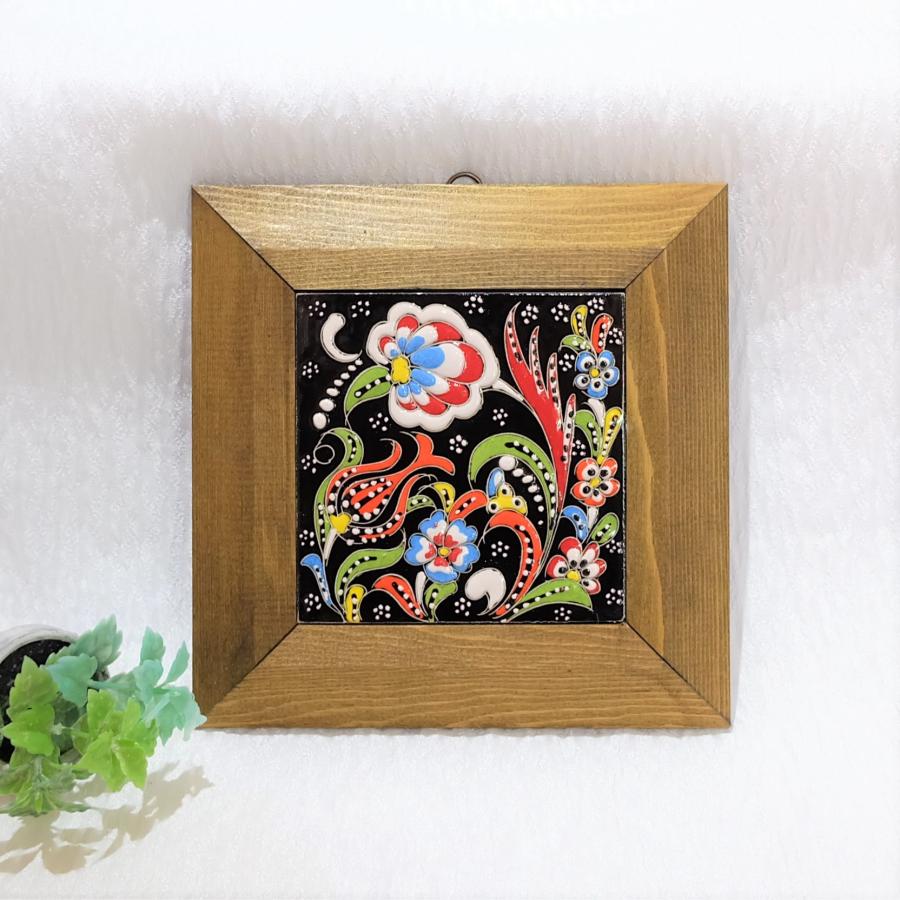 トルコ雑貨 トルコ陶器 キュタフア陶器 壁掛け タイル ハンドメイド 木