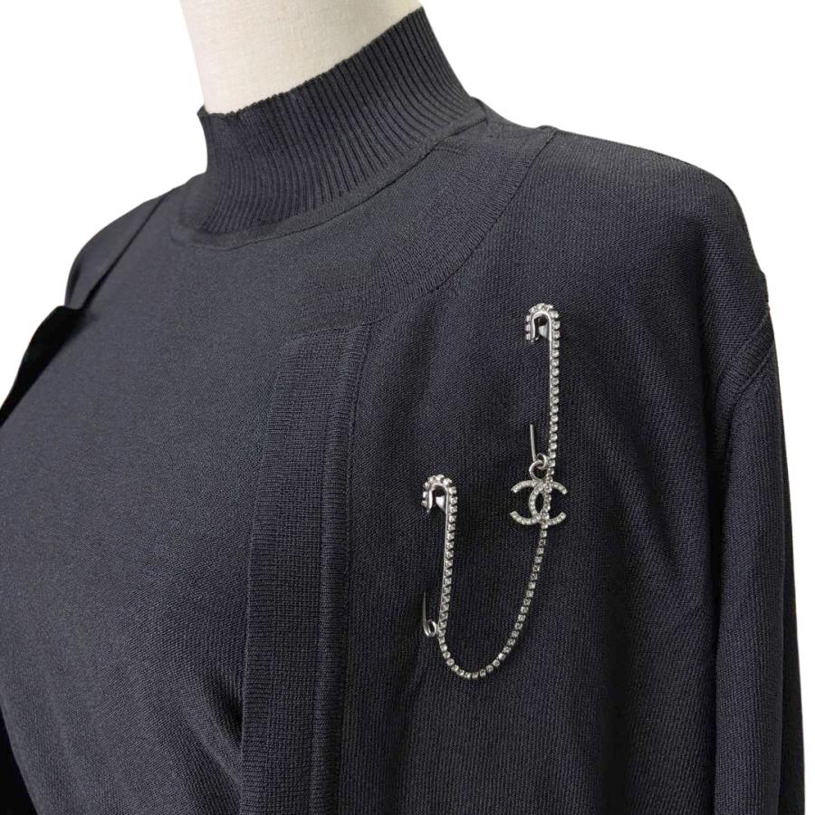 CHANEL（シャネル） ブローチ ダブル安全ピン ココマーク ライン