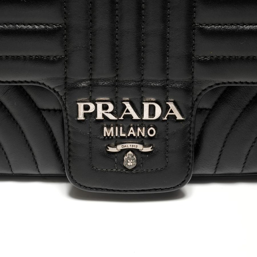 PRADA（プラダ） ショルダーバッグ レザー ダイヤグラム チェーン