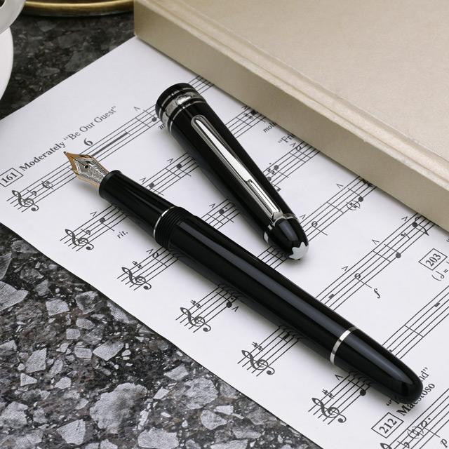 MONTBLANC（モンブラン） 万年筆 名入れ マイスターシュテュック