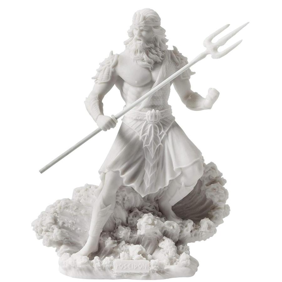 トライデント(三叉槍)を持ったポセイドン古代ギリシャ海の神像 彫像