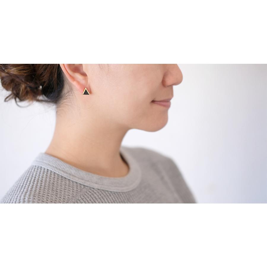 K18 ピラミッド ピアス レディース スタッドピアス 三角形