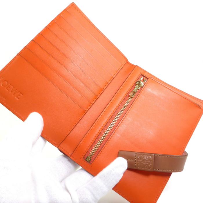 LOEWE（ロエベ） ミディアム バーティカル ウォレット 二つ折り 財布