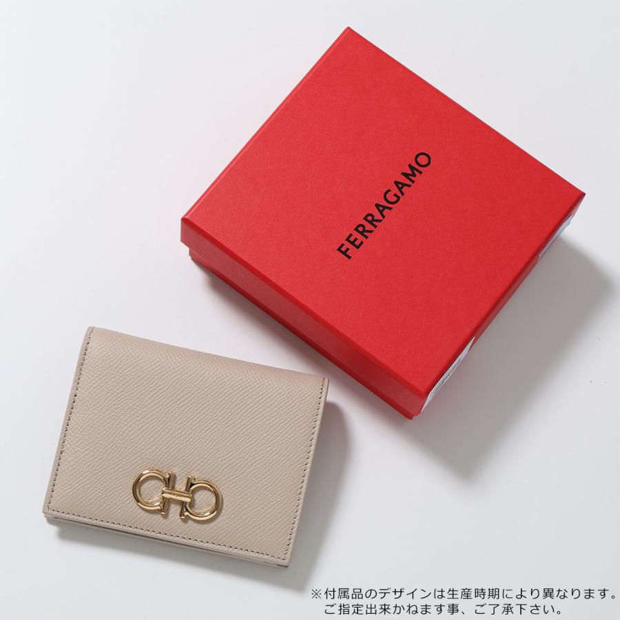 FERRAGAMO（フェラガモ） 二つ折り財布 THE GANCINI ガンチーニ 22