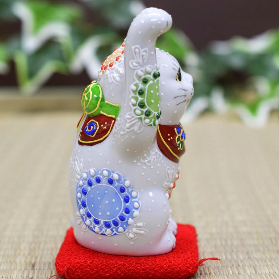 九谷焼 右手 左手 招き猫 置物 開運 招き猫 白盛 座布団付 : 和座