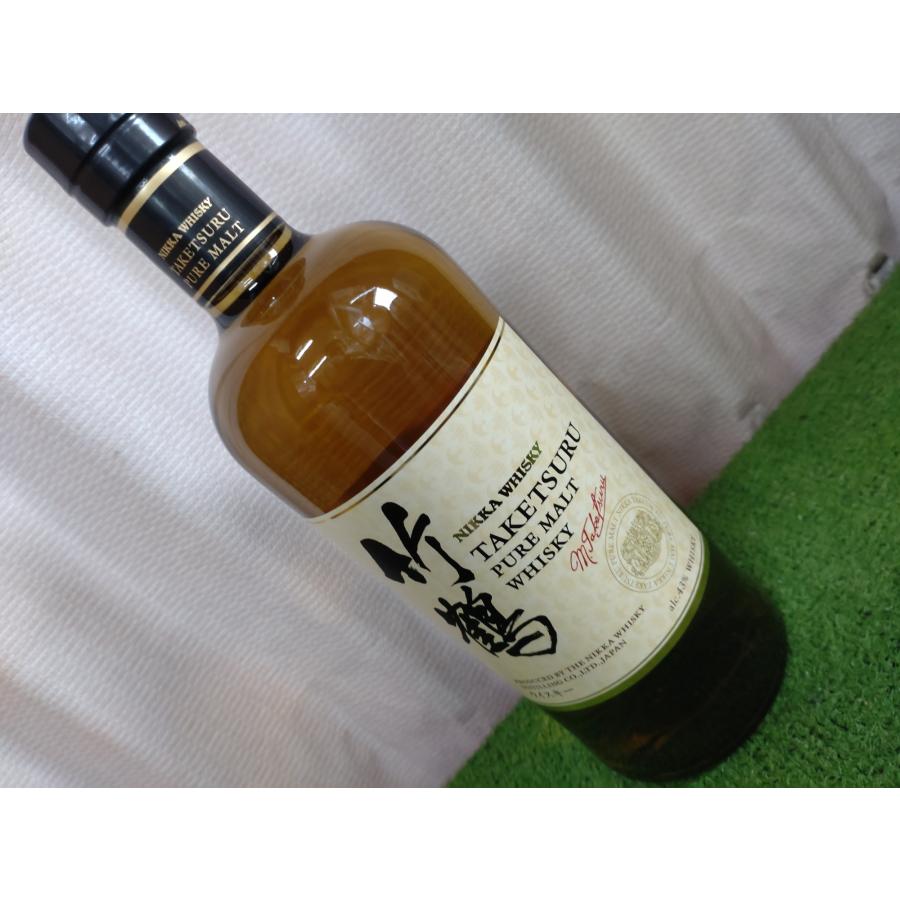 ニッカ 竹鶴 ピュアモルト700ml 43度 逆輸入品 並行 化粧箱入り : 酒の