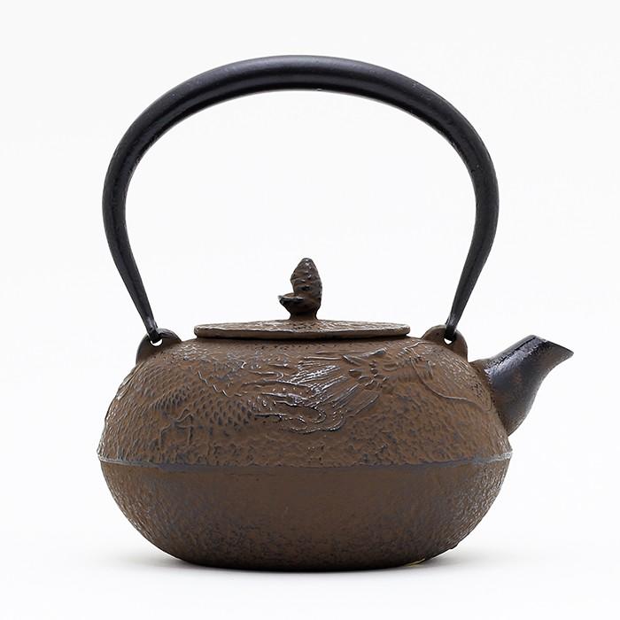 南部鉄器 鉄瓶 送料無料 ”鉄瓶雲竜型 1.4L” : ウェルカムボードと額縁