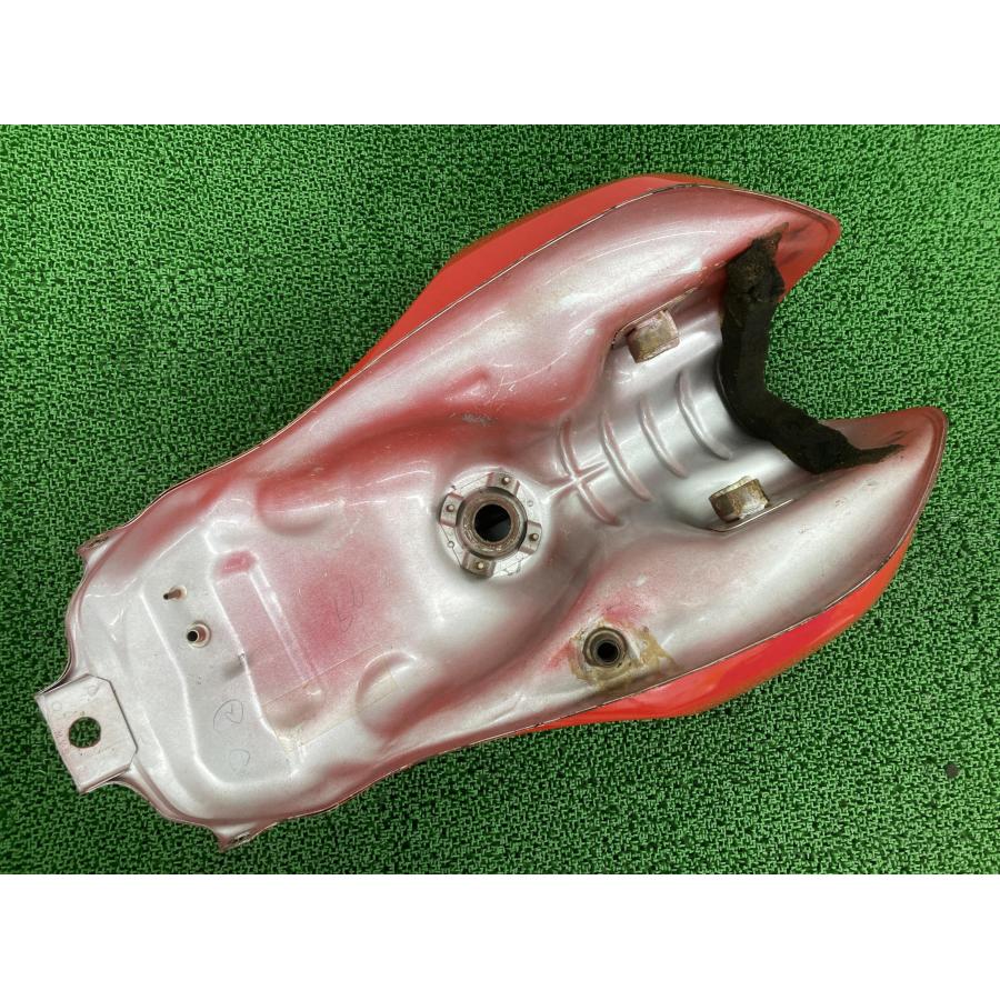 ホンダ（HONDA） CB400SF タンク 純正 中古 バイク 部品 NC39