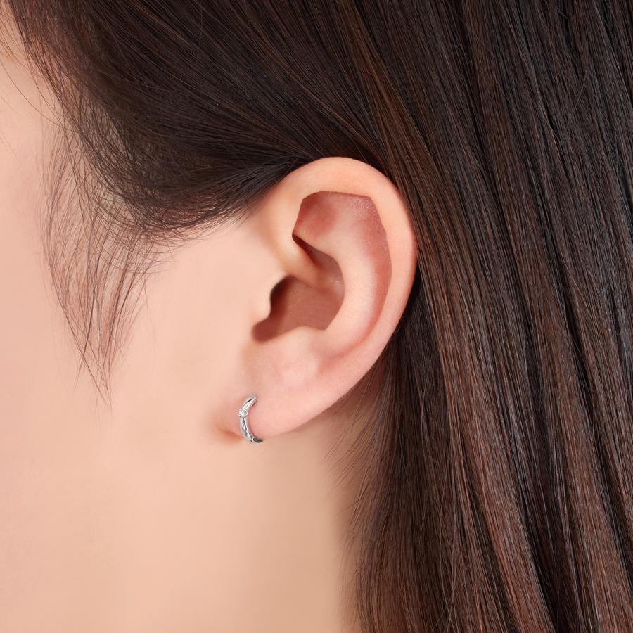 ジュエリーツツミ プラチナダイヤモンドピアス : ジュエリーツツミ