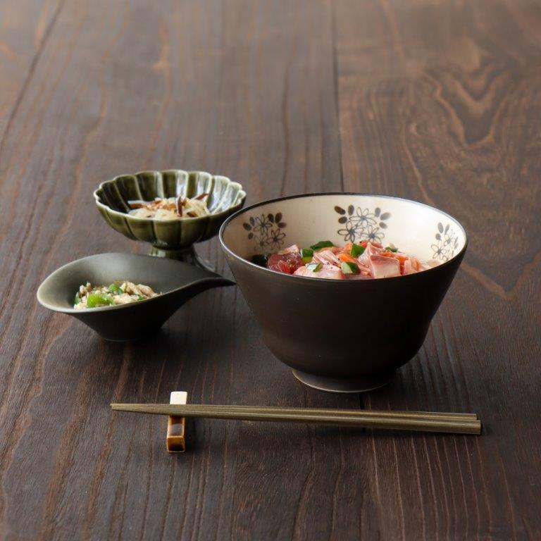 伊万里焼のどんぶり鉢 楽天市場】多様鉢 古伊万里 磁器 有田焼 小丼