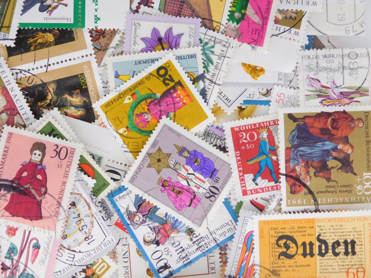 海外切手 ドイツ 1000枚 寄付切手 使用済切手 外国切手 コラージュ