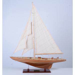 完成品 帆船模型 木製 ヨット エンデバー号 モデルシップ 全長60cm