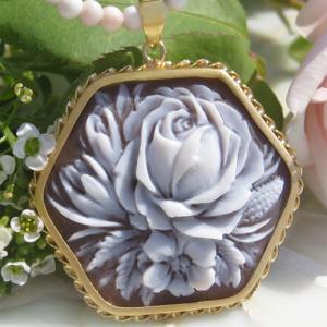 CAMEO（カメオ） Luciano Giannini作 サードニクス シェルカメオ