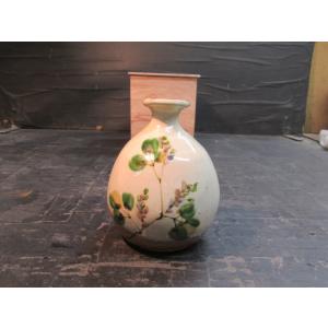 加藤舜陶 灰釉 彫文 壷 花瓶 花器 花入 花生 共箱 陶器 陶芸 作家