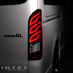 TOM'S（トムス） ヴァレンティ × コラボ LED テール ランプ ハイエース