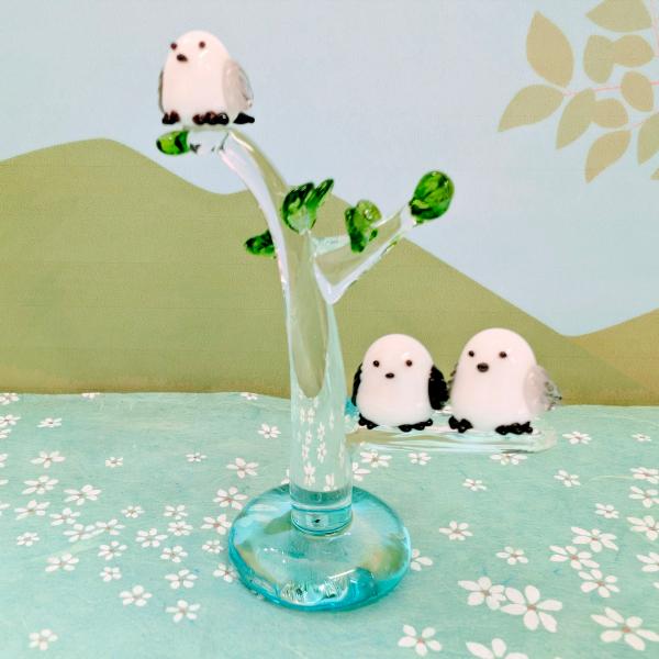 ガラス細工 シマエナガ3羽と木 ミニチュア 置物 雑貨 動物 鳥 北海道