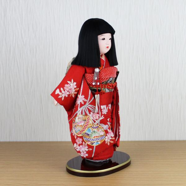 市松人形 小出松寿作(13号 尺二 切嵌金彩刺繍 FUKU-R4-117)お出迎え