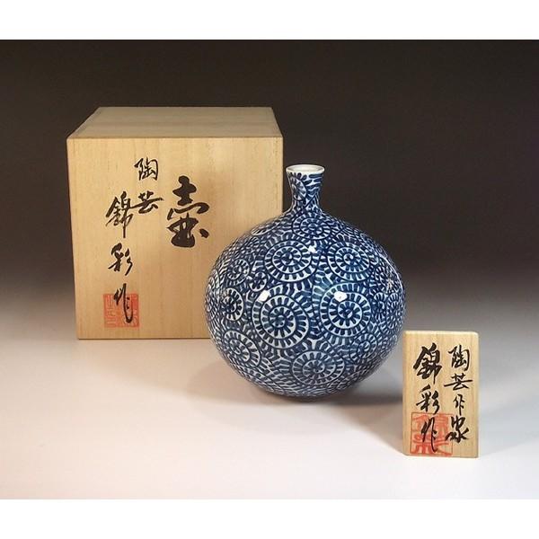有田焼 染付蛸唐草文様花瓶｜陶芸作家 藤井錦彩 作 : 有田焼 藤井錦彩