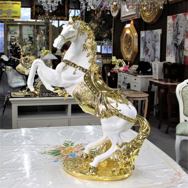 水晶製 騎立ち馬オブジェ ケース付