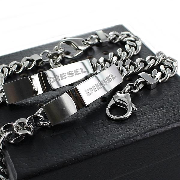 DIESEL（ディーゼル） ペアブレスレット シルバー ロゴプレート メンズ