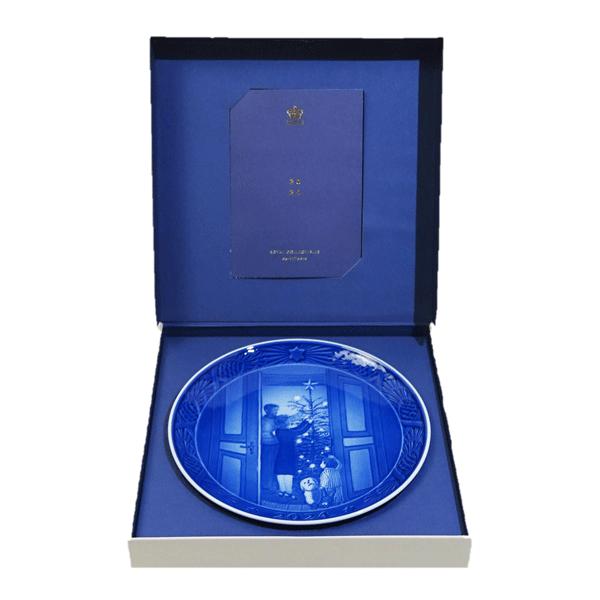 ROYAL COPENHAGEN（ロイヤルコペンハーゲン） 2024 イヤープレート