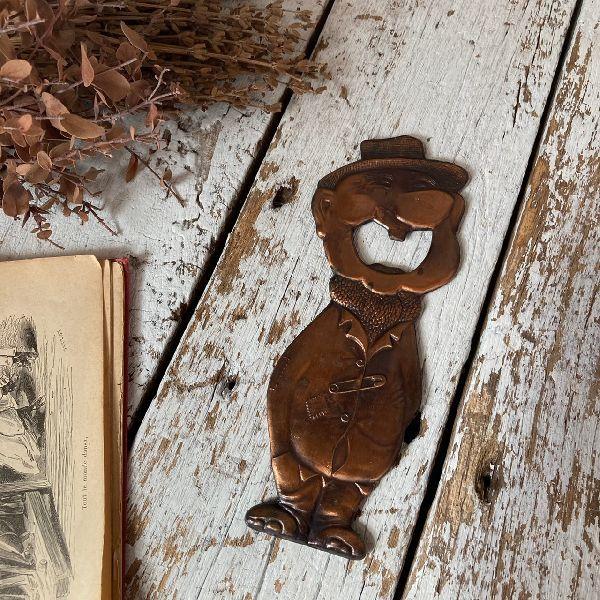 VINTAGE ≫ドイツ ヴィンテージ*古い コミカル ボトルオープナー*栓