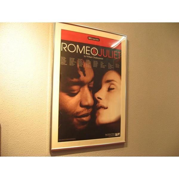 ポスター パズルフレーム 額縁 展示物 NEW ライトフレーム A1 594×841