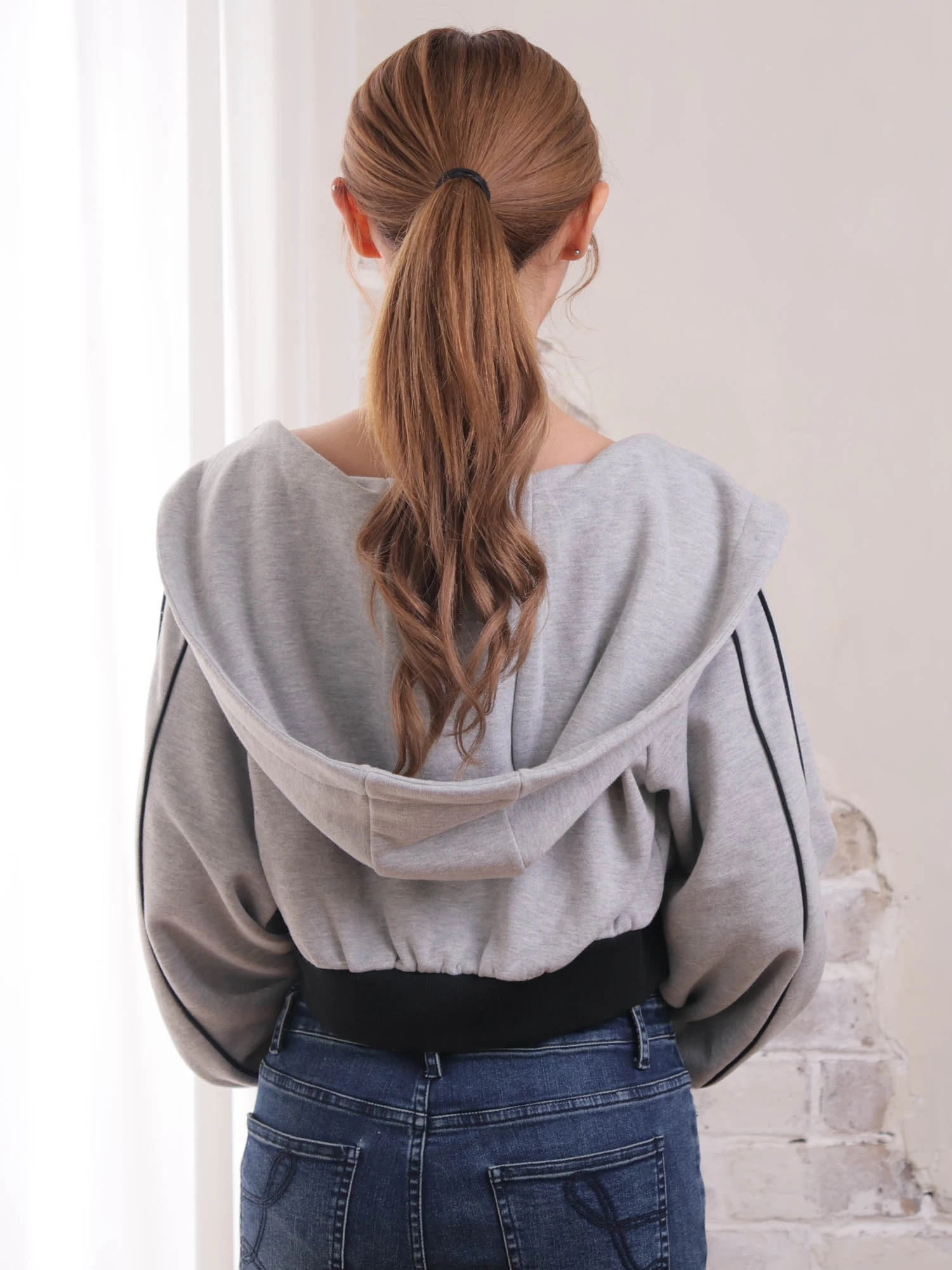 LIP SERVICE（リップサービス）｜ バイカラースウェットアンサンブル