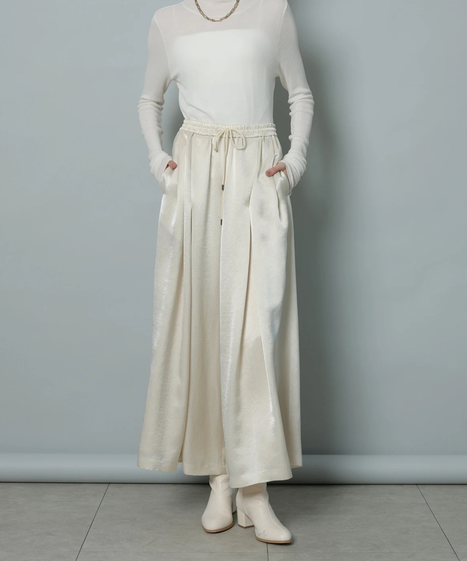 新品タグ付き 24AW CADUNE タックガウチョパンツ 38 【公式通販】