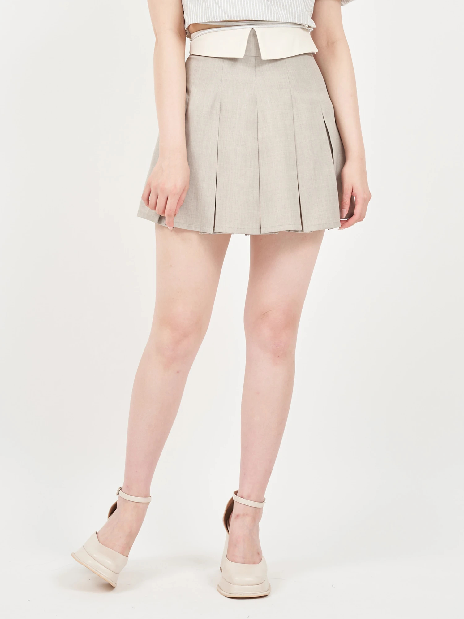 可愛い ロイヤルウースター ミニフィギュリン Lady HANNAH 【公式通販】