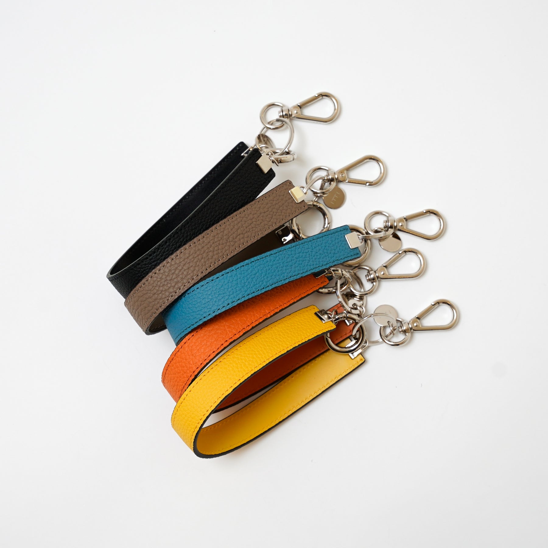 IRISOUT/JANEDOE ストラップ IRIS OUT/JANE DOE」ストラップ