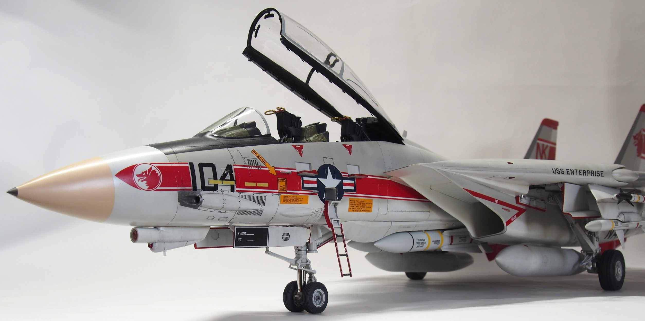 TAMIYA F-14A TOMCAT 1:32 スケール F-14 Tomcat Tamiya 1/32