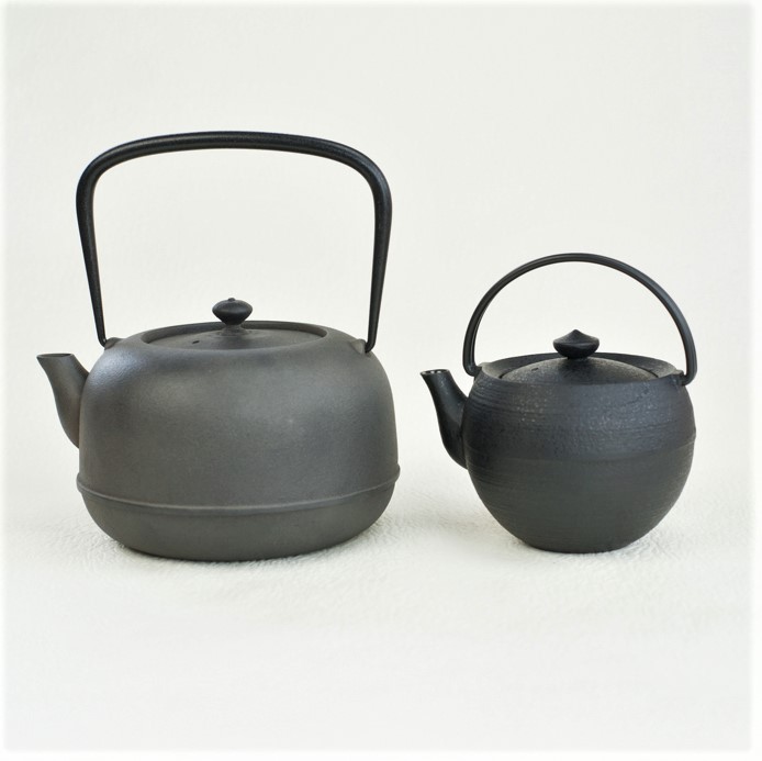 南部鉄瓶と山形鋳物のティーポットの違いって？