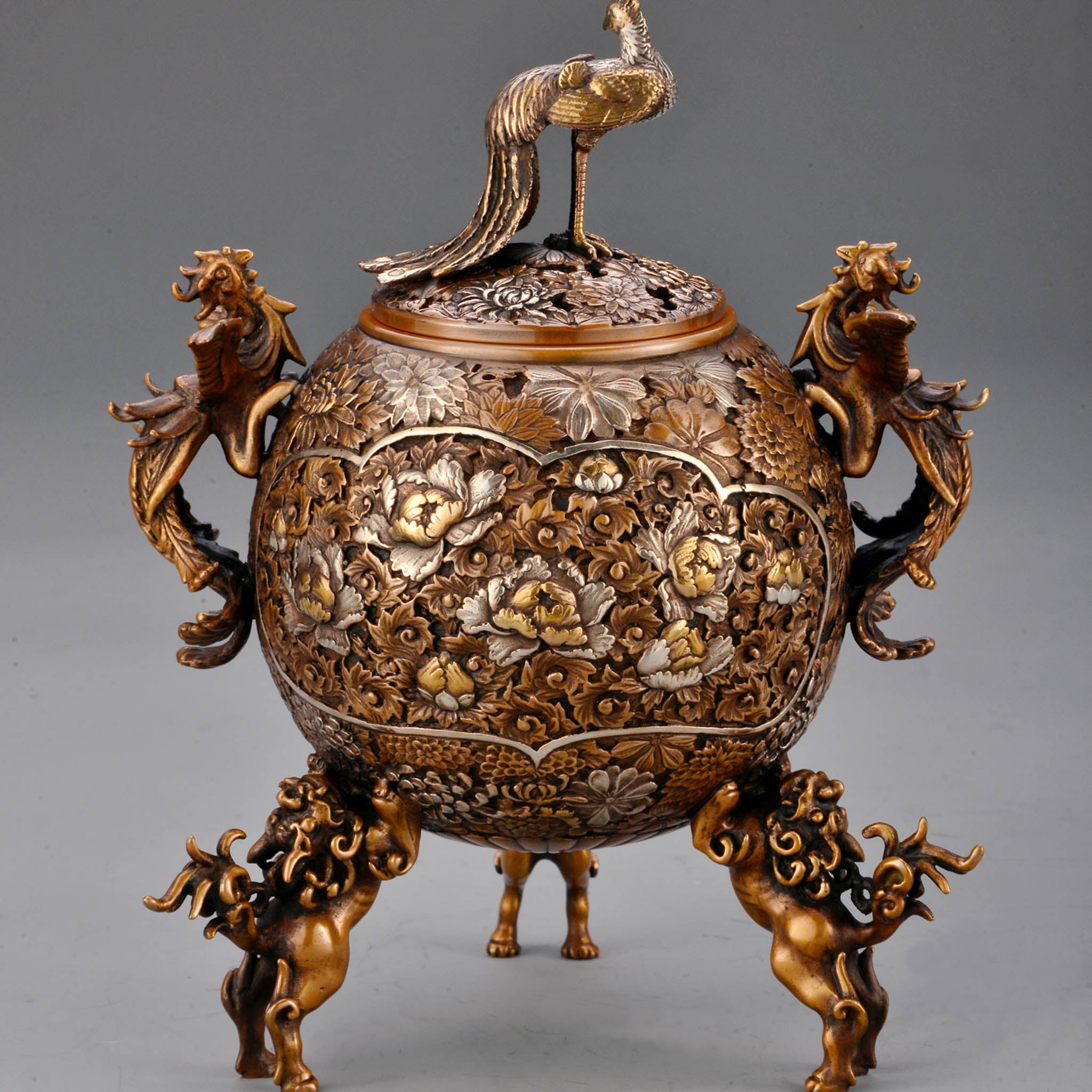 銅 細工 四季花瓢簞蓋香炉 銅製 茶道具 香道具 工芸品 美術品 置物