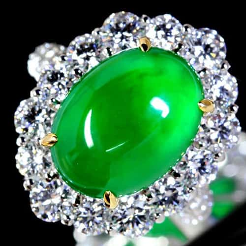 翡翠ジュエリーセット 高氷種 明緑 無傷精工彫り 4点セット 贈答 観賞