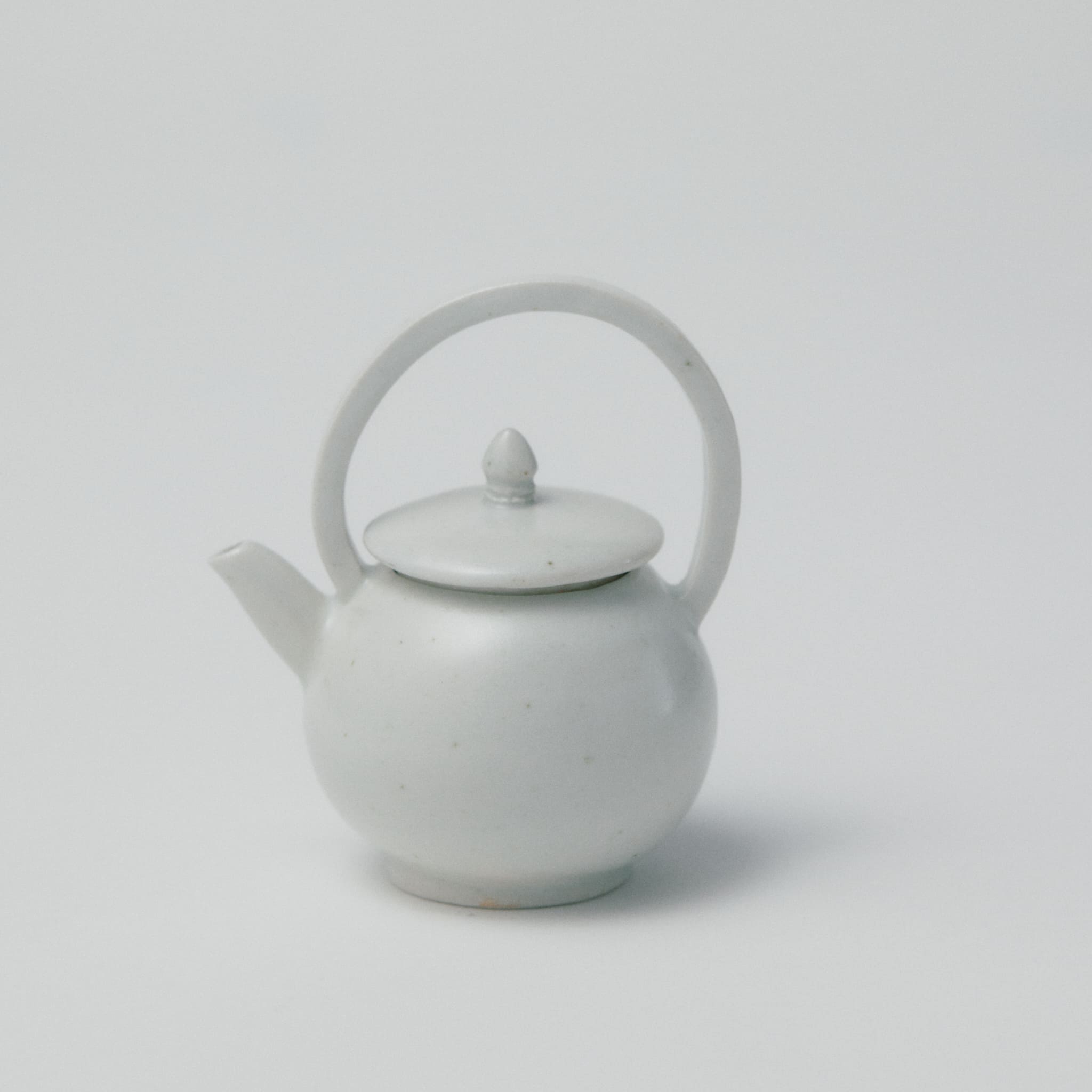 タナカシゲオ 白瓷上手急須 – JINNAN HOUSE