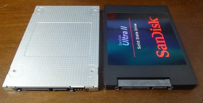 1個あたり2.5万円で米尼で購入したSanDisk Ultra II SSD 960GBが届いた