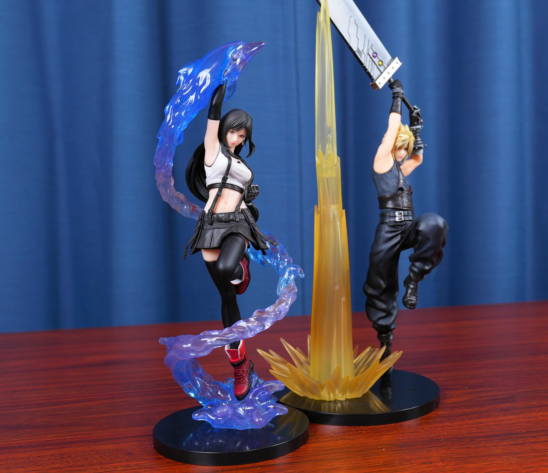 FF7リバース発売記念くじ ティファ クラウド セット Amazon.co.jp: FIN