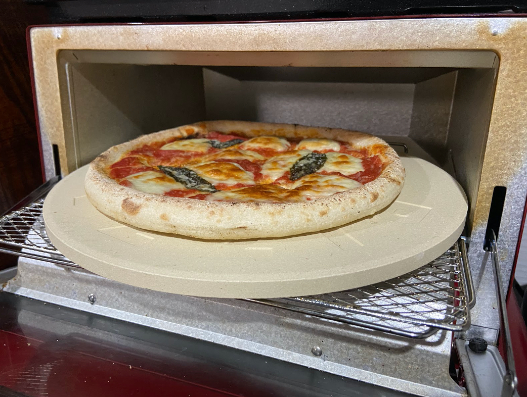 DeLonghi オーブン&トースター (ピザストーン付き) ASCII.jp：デロンギ