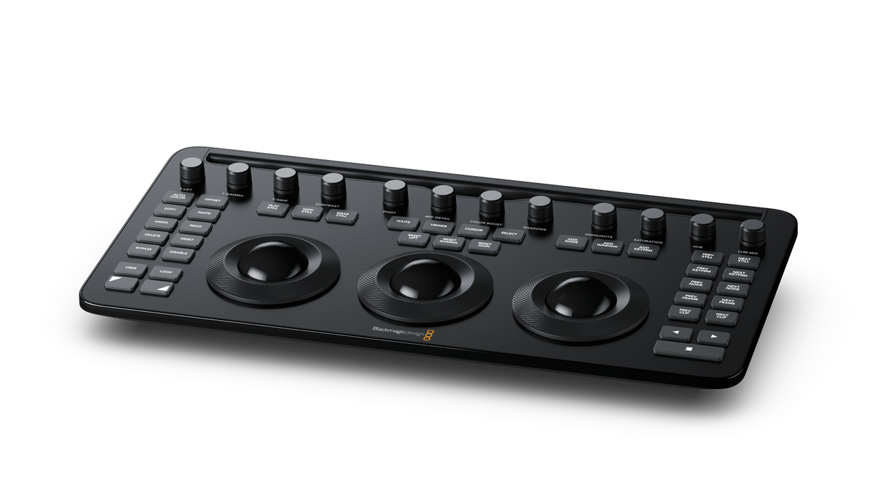 ブラックマジックデザイン、「DaVinci Resolve Micro Color Panel