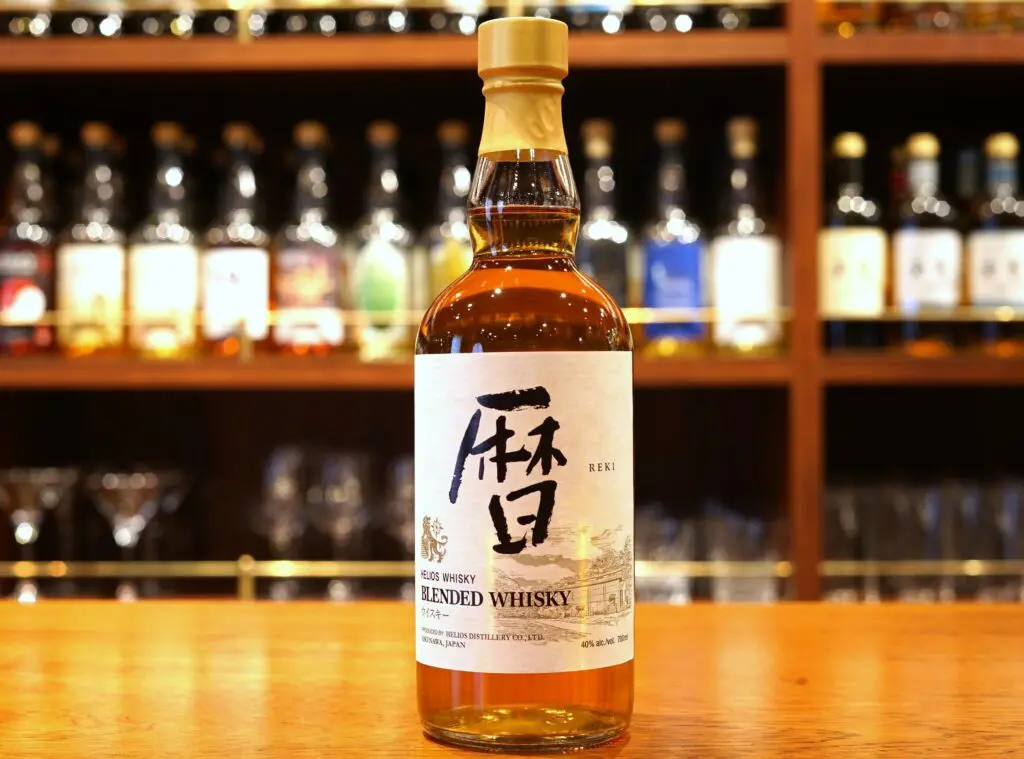 レビュー】暦ブレンデッドウイスキー- 特徴や味、定価、どこで買える