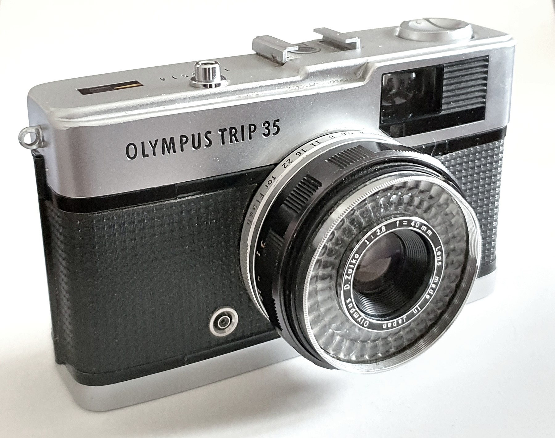 Olympus Trip 35 - Julian Tanase